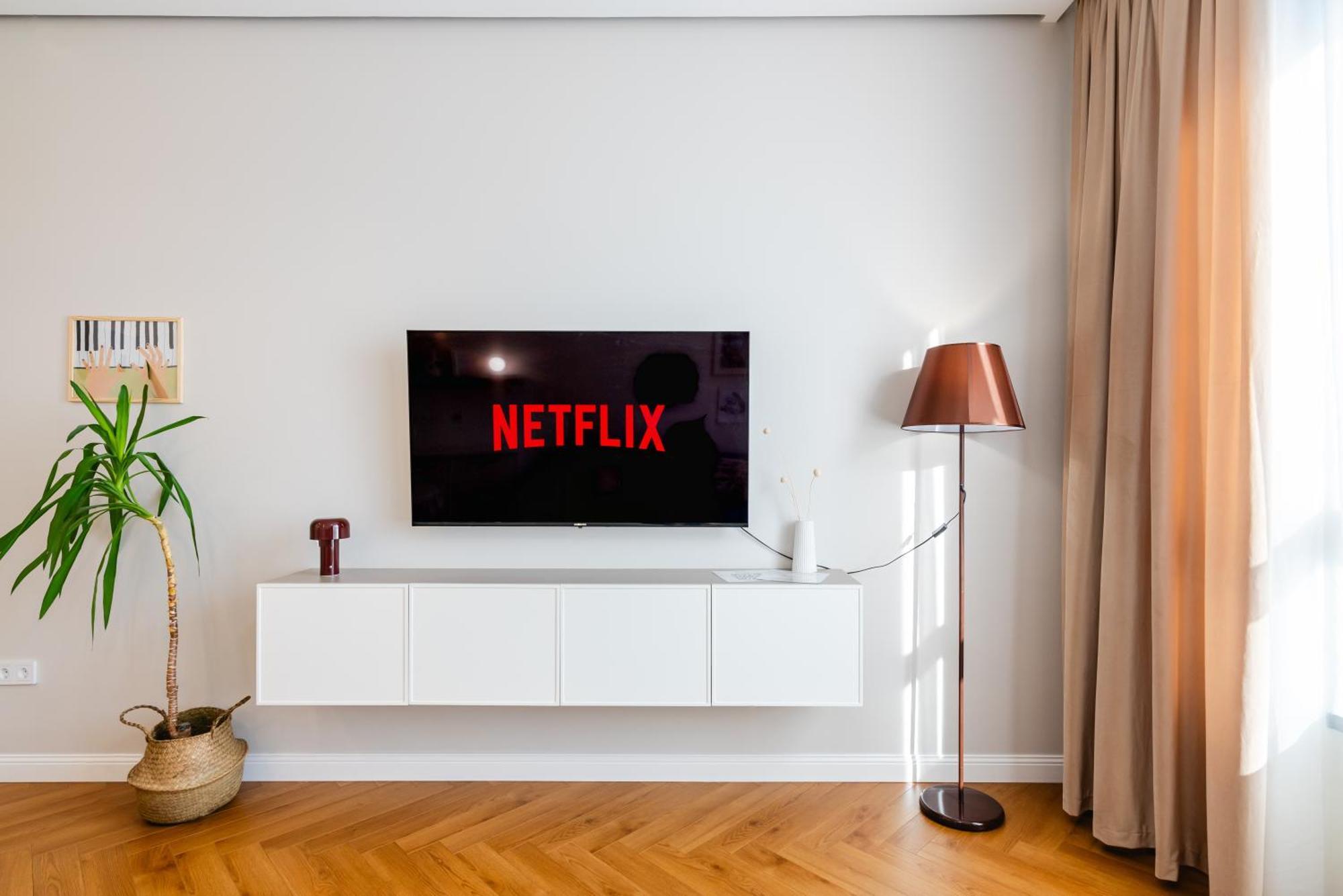 уютные в 4you и Amir Apartment Almaty