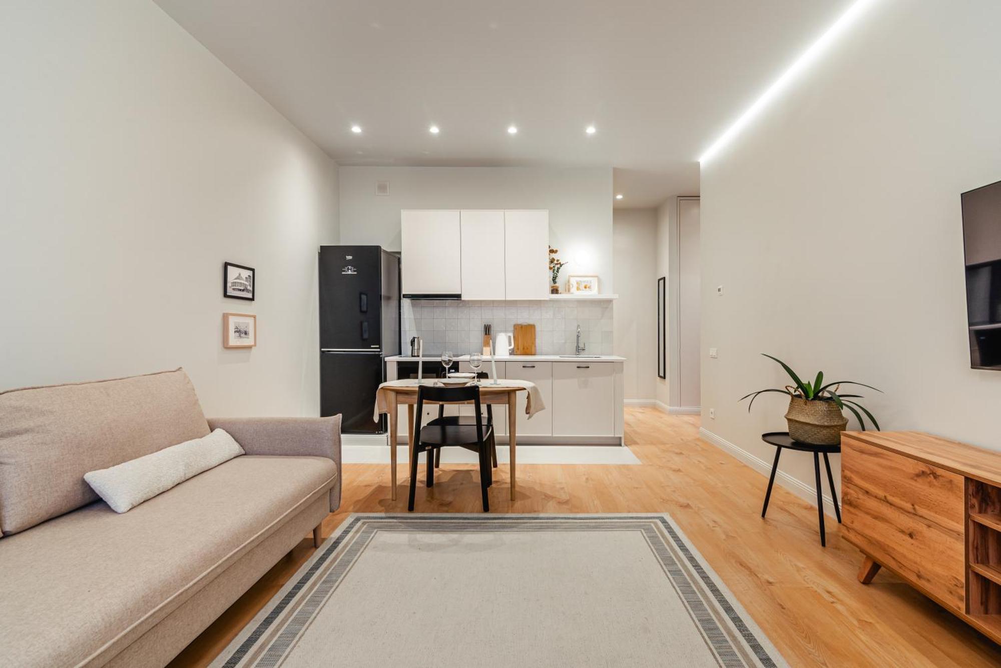 Apartment уютные в 4you и Amir
